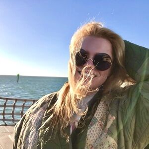 Meet your Posher, Sarah